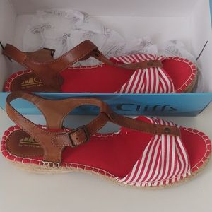 Cliffs by White Mountain Women's Sandals Size 10